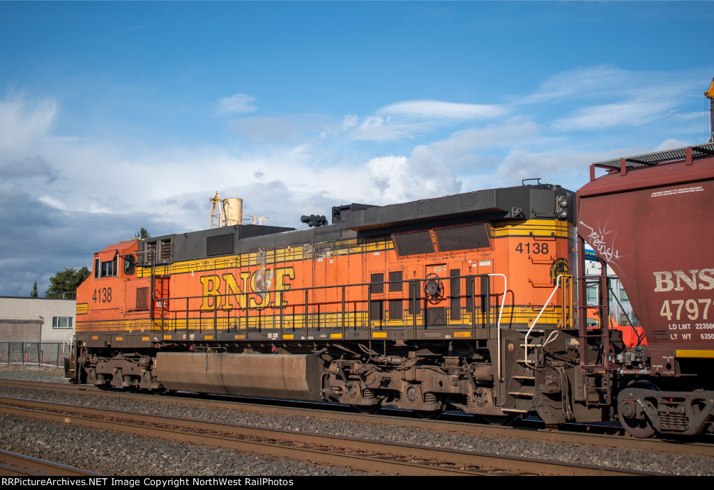 BNSF 4138
